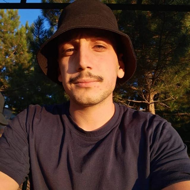 Kadir Yönak
